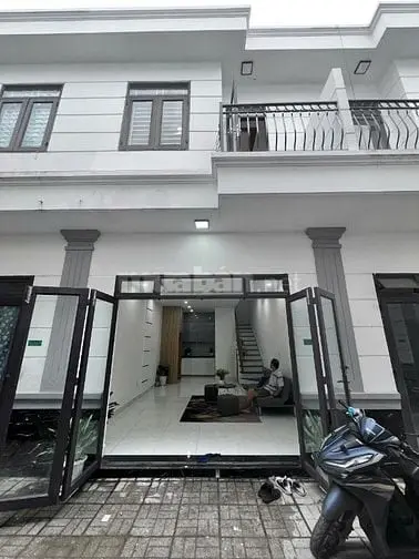 Chính Chủ Bể Nợ Bán Ngộp Nhà 1 Trệt 1 Lầu Diện Tích: (4X11) Giá 385 Tr
