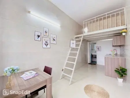 Trống Phòng Ngay Công Viên Phú Lâm