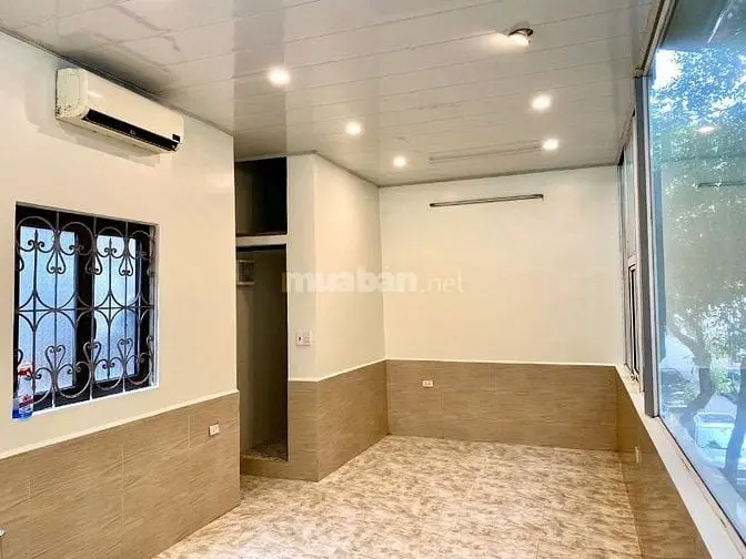 Cho Thuê Nhà 2 Tầng Cửa Hàng Mặt Phố Sơn Tây - Ba Đình