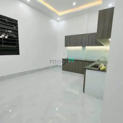 Kẹt Tiền Cần Bán Gấp Căn Nhà Ở Đ. Lê Thị Sắc 127M2 Shr Giá Chỉ 920Tr