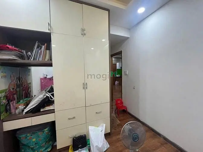 Chung Cư Nguyễn Phúc Nguyên, Quận 3: 80M2, 2P Ngủ, 2Wc, Full Nt, 13Tr