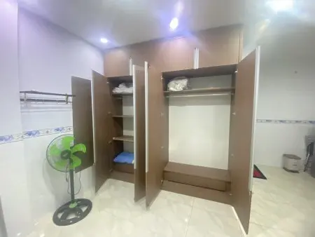 Cho Thuê Phòng Mới Đẹp Đầy Đủ Tiện Nghi Ở Cách Mạng Tháng 8 Quận 10 Hẻm Xe Tải Thông Ra Hoà Hưng