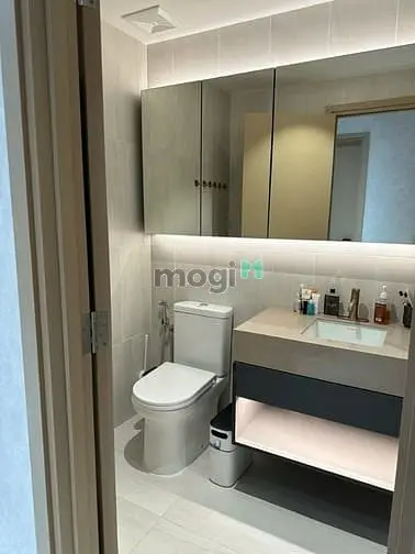 Bán Căn Hộ Đẹp The Antonia 2 Pn, Sẵn Hđt , View Biệt Thự Yên Tĩnh!