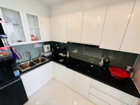 Chung Cư Phú Thạnh, Nguyễn Sơn, Tp: 3P Ngủ, 110M2, Ban Công, 10Triệu