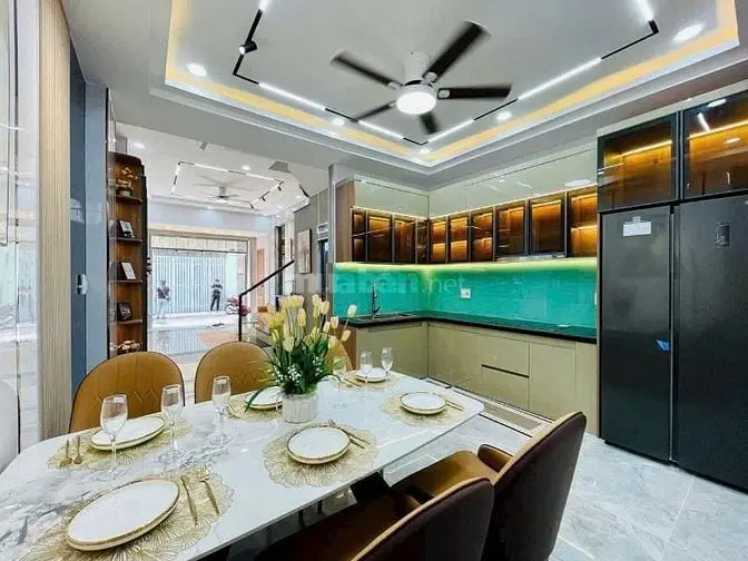 Nhà Cho Thuê 12Tr/Tháng | Nguyễn Thiện Thuật, P3, Q3 | 3,020 Tỷ/48M2