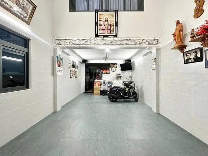 Quận 3, Lê Văn Sỹ - Hẻm 6M Ô Tô Quay Đầu, 74M2-Đang Cho Thuê 60Tr/Th