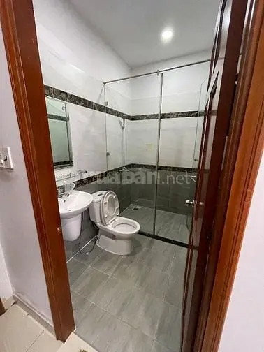 Cho Thuê Nhà Đẹp Hẻm Xe Hơi, Nội Thất Đầy Đủ