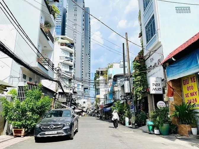 Hẻm Xe Hơi Tới Nhà - Hẻm Vip Nguyễn Trãi Q1 - Ngang Lớn 5M - Nhỉnh 3 T