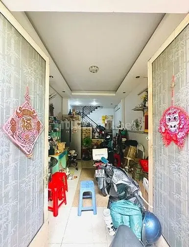 Cho Thuê Nhà Hẻm 2.5M(Bg) Ngô Quyền, P.5, Q.10 Giá 15Tr