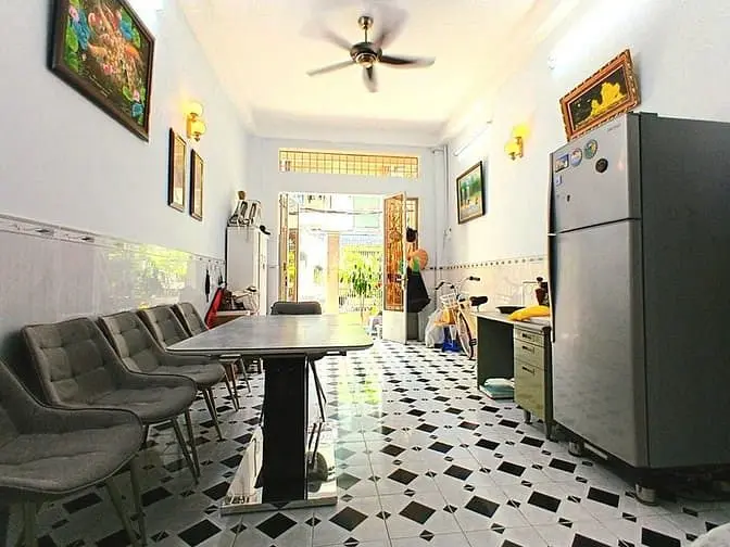 Nguyễn Cảnh Chân 30M2, 4 Tầng Giá 12,5 Triệu Vnd/Tháng