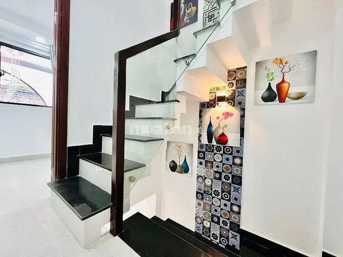 Bán Nhà Riêng 2,1 Tỷ, 23,8M2, 4Pn, 4Wc Tại Xô Viết Nghệ Tĩnh, Bt