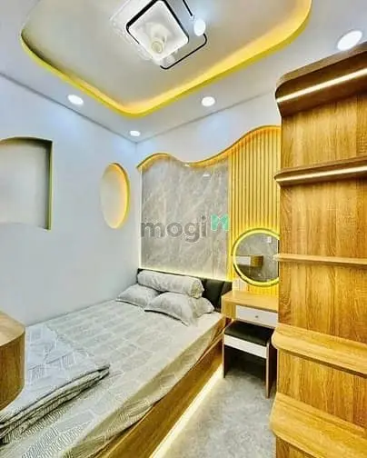 Nhà Đẹp Góc 2 Mặt Thoáng Đường Rộng 8M Đường Phan Văn Trị, Phường Bìn