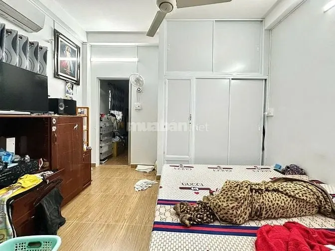Quận 3, Lê Văn Sỹ - Hẻm 6M Ô Tô Quay Đầu, 74M2-Đang Cho Thuê 60Tr/Th