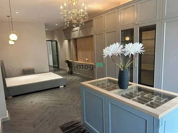 Bán Nhà Mặt Tiền Đinh Công Tráng,Phường Tân Định,Quận 1 Dt: 4M X 25M