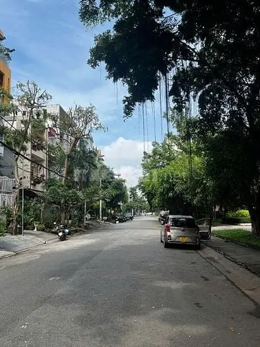 🌳 Tin Đăng Hot : Nhà Phố 3 Tầng Lối Sống Xanh - Đối Diện 2 Công Viên