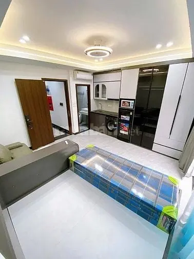 Nhà Đẹp Dòng Tiền Hoàng Mai 50M, 7 Tầng, Mt 4.3 M, Giá 15 Tỷ.