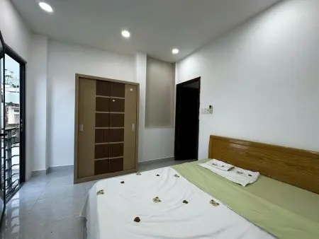 Cho Thuê Phòng Trọ Full Nội Thất – Đường Cách Mạng Tháng 8, Quận 10 – Vào Ở Ngay
