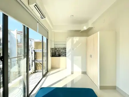 Phòng Thoáng Mát Ngay Cmt8 Gần Cv Lê Thị Riêng