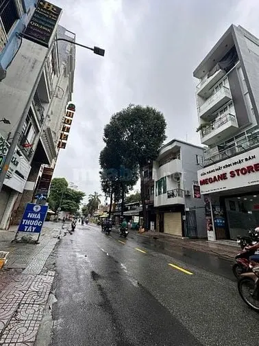 Cho Thuê Nhà 210 Nguyễn Thái Bình, Tân Bình – Gần Sân Bay_Dt:8M X27M