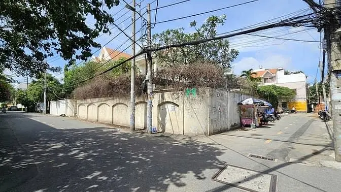 Bán Chdv (Dt 5X20M) Trần Văn Sắc, Thảo Điền, Quận 2. Giá Bán 28,2 Tỷ