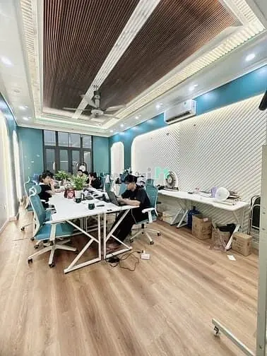 Mặt Phố Nguyễn Văn Linh, 50M2- 4T, Đoạn Trung Tâm Phố, Sổ Vuông Đẹp