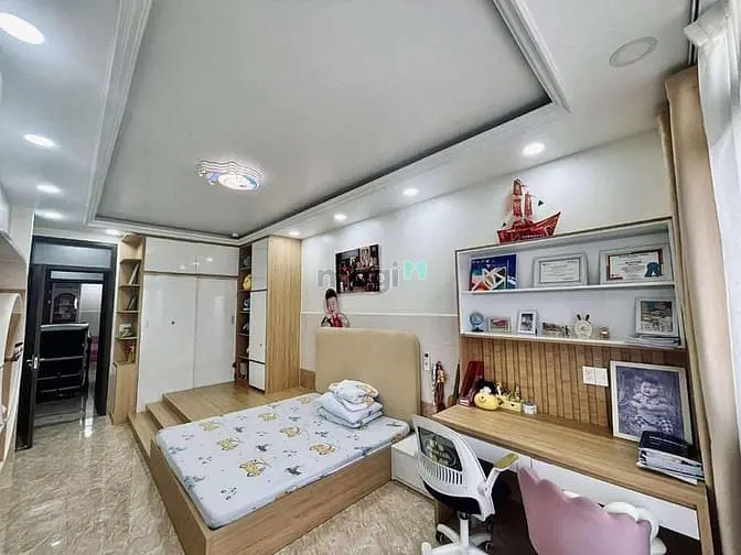 Hiếm! Bán Nhà Hxh 7M Trần Tuấn Khải Quận 5, 73M2 Kc: Hầm+5 Lầu Chỉ 16T