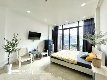 Cho Thuê Phòng Full Nội Thất Mới 100% – 35M² – Cửa Sổ Lớn, Siêu Thoáng – Phú Nhuận Gần Q1, Q3