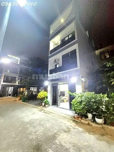 Nhà Hẻm Oto-Rẻ Nhất- 4 Tầng- 5X10M - 3 Phòng Ngủ Master-6 Tỷ 150