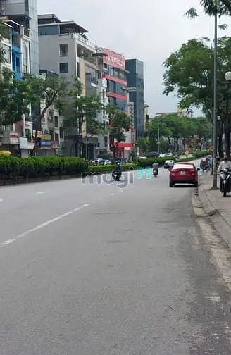 Bán Nhà Phố Ngọc Lâm 53M2-Mt5M- 4 Tầng, Ô Tô , Gần Cầu Chương Dương