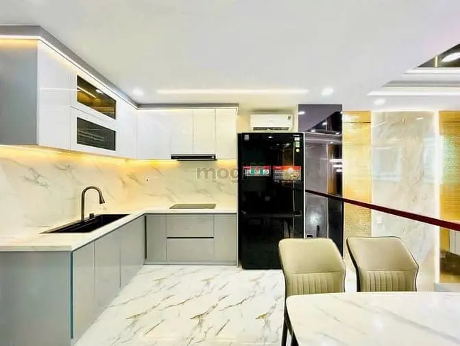 [ 5 Tỷ 075] Nhà 5 Tầng Xây Mới 100% - Hẻm Xe Hơi Ngủ Trong Nhà - Sau C