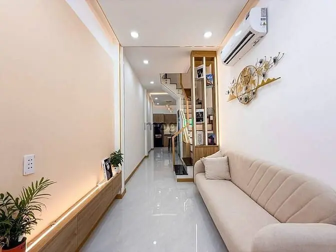 Siêu Phẩm 3 Tầng Lầu Chỉ 4 Tỷ 865 Ngay Trung Tâm - Nguyễn Thái Sơn - L