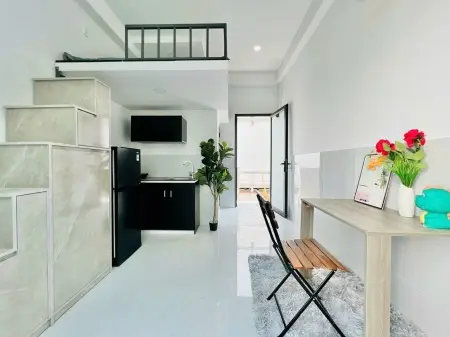 Phòng Trọ Có Gác Full Nội Thất Có Ban Công Ngay Giữa Trung Trung Tân Phú Gần Luỹ Bán Bích