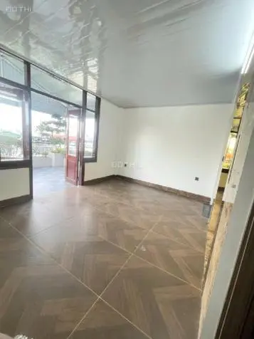 Tuyệt Phẩm. Bán Nhà Lâm Hạ Bồ Đề, Ga Ra Ô Tô Camry, Thang Máy, Tặng Nội Thất Tiền Tỉ, Giá Mềm