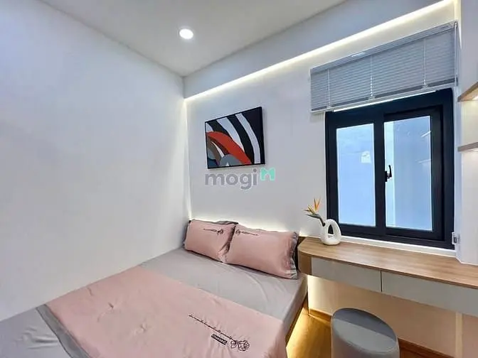 Ngay Nguyễn Trọng Tuyển, P15 Phú Nhuận - 30M2 - 2 Tầng Mới Đẹp - 2 Pn,