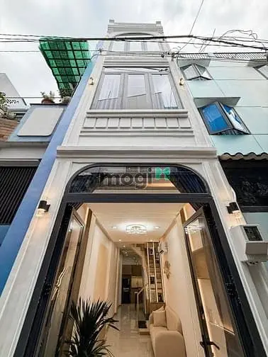 Siêu Phẩm 3 Tầng Lầu Chỉ 4 Tỷ 865 Ngay Trung Tâm - Nguyễn Thái Sơn - L