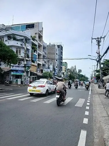 Cơn Sốt ! Nhà Bán Mt Đường Bình Phú Q6, Đối Diện Công Viên. Chỉ 24,5 Ỷ