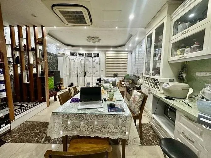 50M² Hoàng Hoa Thám - Mặt Ngõ Ô Tô - An Ninh Đảm Bảo.