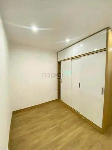 🌟Giá Rẻ! Nhỉnh 3 Tỷ Tập Thể Phố Thái Hà_Đống Đa_Tầng 2_80M2 3Pn 🌟