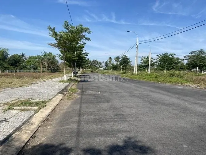 Bán Lô Đất Nền Kđt An Lộc Phát-Tp Quảng Ngãi, Đường 19.5M Chỉ 800Tr