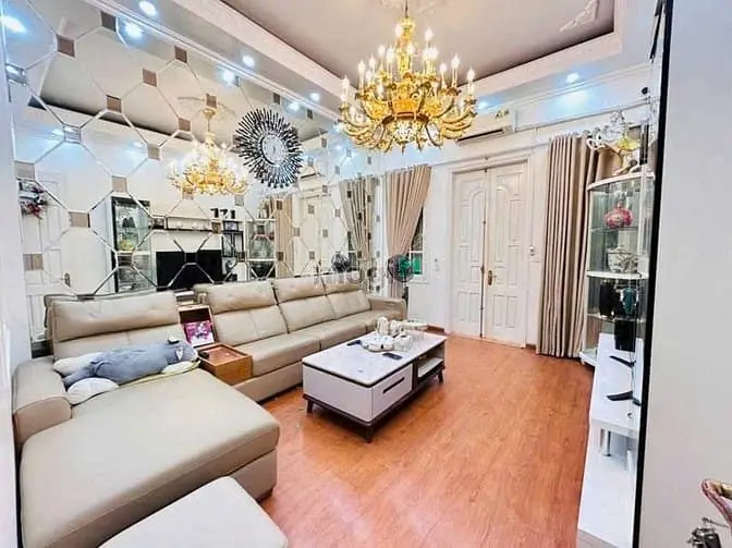 Chính Chủ Bán Gấp Nhà Mặt Phố Tt Tây Hồ _ Ô Tô Đỗ Cửa