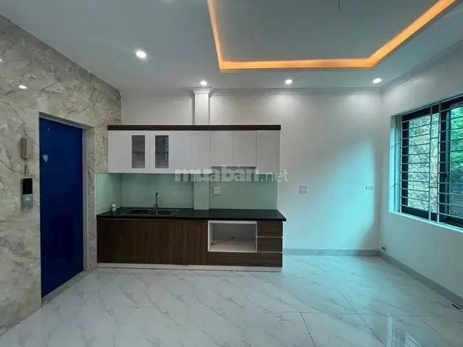 Bán Nhà Bắc Từ Liêm: 5 Tầng Mới Ting, Lô Góc, Có Thang Máy, Sổ Nở Hậu
