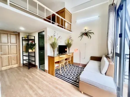 Duplex Xinh Xinh, Tiện Nghi Cao Cấp, Sát Bên Uef, Qua Quận 1 Chỉ 3 Phút