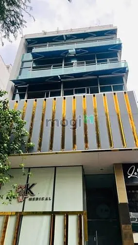 Cho Thuê Nhà Nguyên Căn Mặt Tiền 475B Võ Văn Tần, Phường 5, Quận 3