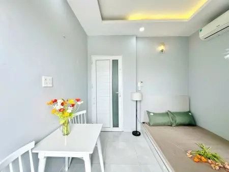 Cho Thuê Phòng Trọ Cửa Sổ Ban Công Cực Thoáng Cạnh Cầu Nguyễn Văn Cừ Quận 1 Có Thể Ở Luôn