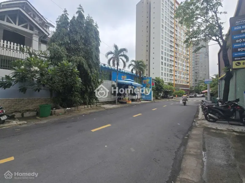 Bán Nhà Phố Đường Oto 210 M2 , 3 Tầng Tại Quận 2 Trung Tâm