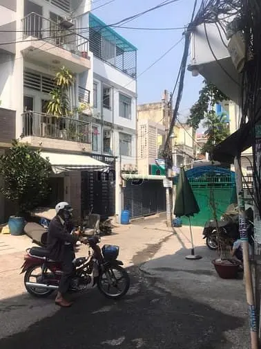 25 Tỷ Sở Hữu 18Chdv- Hẻm Xe Hơi - 8X20M Đường Bạch Đằng, P. 24, Bthạnh