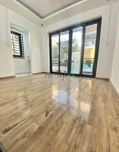 🏘 Mặt Tiền P4 Q3. Xe Hơi 🚗 Đậu Trong Nhà Đường Số Cư Xá Đô Thành P4