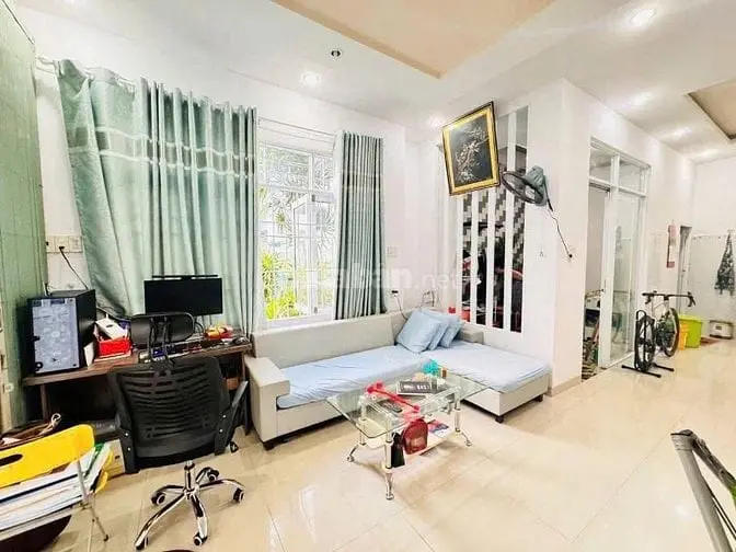 Bán Nhà Đẹp-Dt54M2-2Tầng-3Pn-Đường Ôtô 2/4-Vĩnh Hoà-Nha Trang-Chỉ 3Ty3