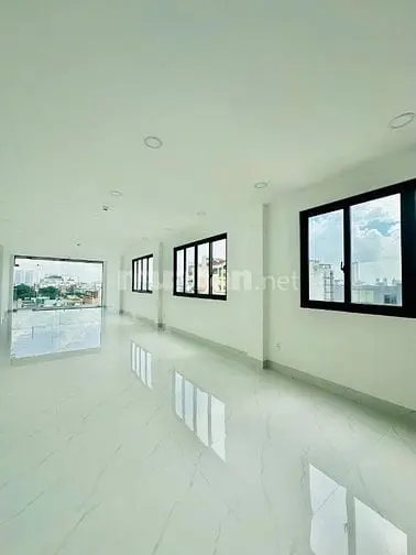 Cho Thuê Toà Nhà Mới Xây 7 Tầng Đường Phan Đăng Lưu, P7, Q.pn
