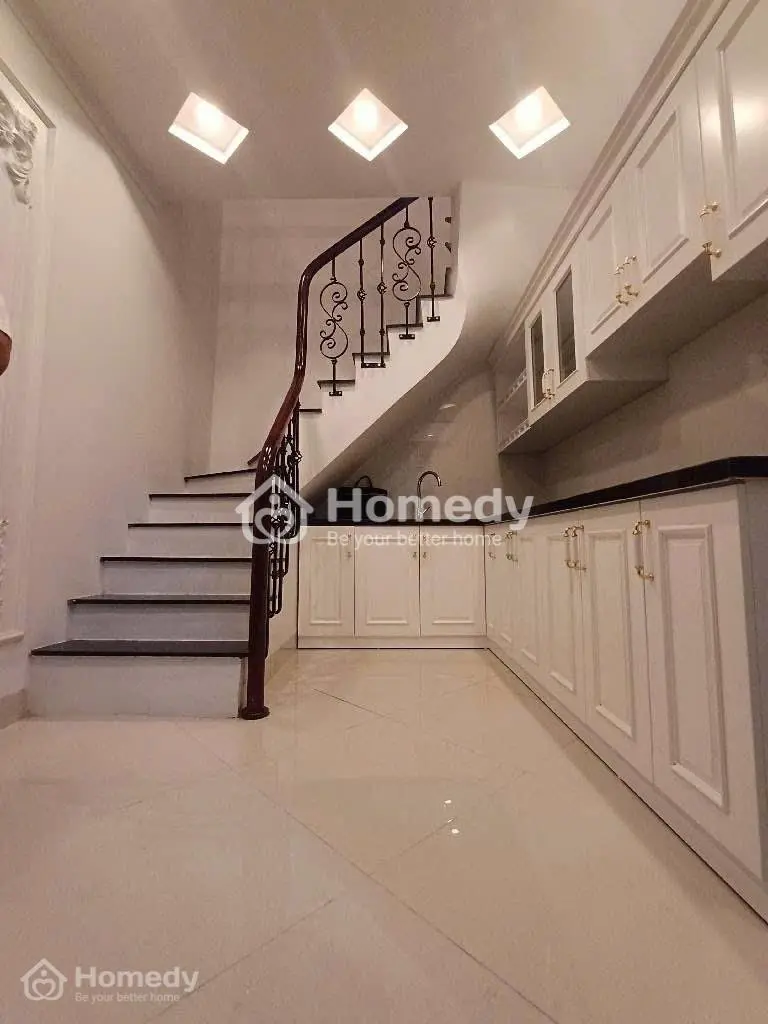 Phố Cát Linh Hơn 5 Tỷ - 26M2 - 3 Tầng 3 Ngủ- Trung Tâm Đống Đa - Mới Đẹp Ở Luôn - Ngõ To Đẹp